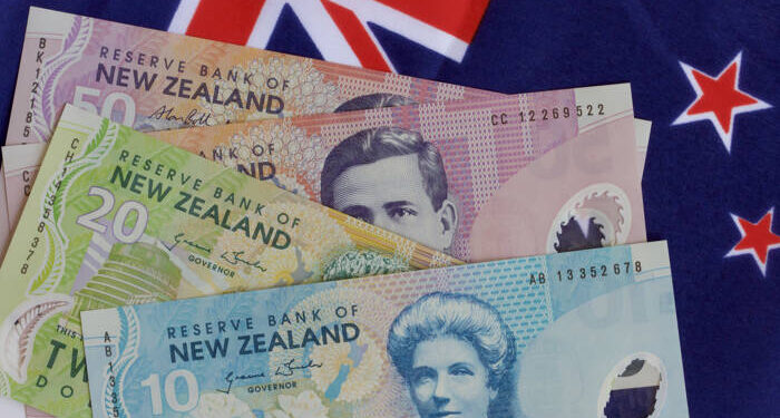 New Zealand Dollar Tests New Lows: Analysis For USD/JPY, EUR/USD, AUD/USD, NZD/USD