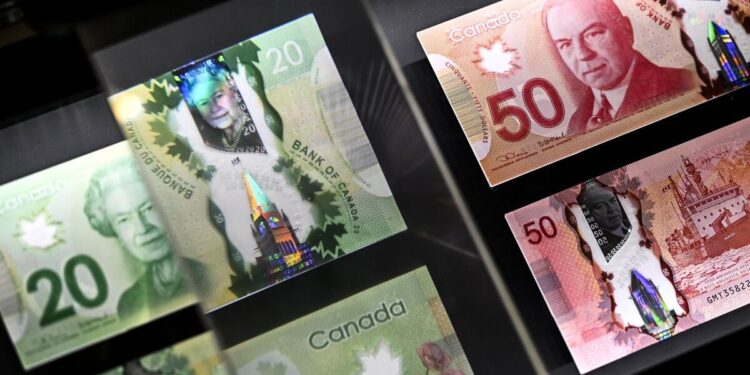 BCFSA issues consumer alert about currency exchange