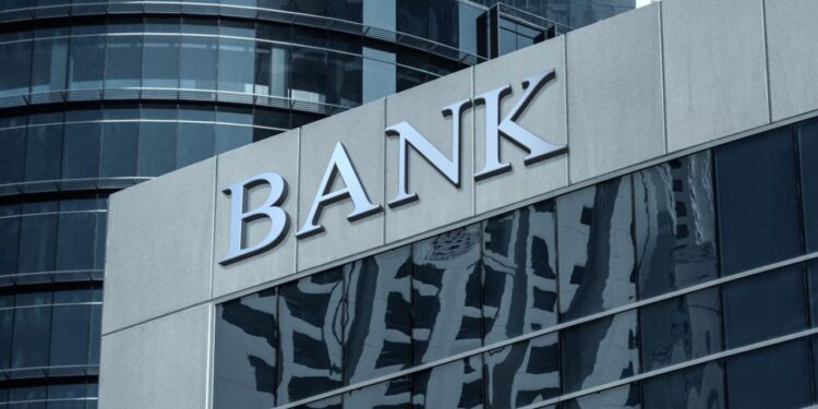 Top 3 Banks for NRI Services in India