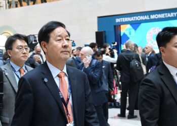 Deputy Prime Minister Koo Seeks Market-Expected Exchange Rate Level – 조선일보