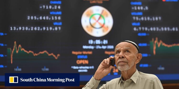 Pakistan’s IMF-backed recovery under pressure as US-Iran mediation stalls