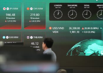 Asian shares trade mixed as AI excitement fades and war worries continue