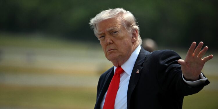 US, Iran Exchange Fire Overnight — Trump Maintains Ceasefire Remains in Place