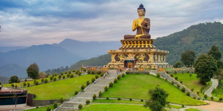 PM’s appeal to avoid foreign trips to hit travel industry, boost domestic tourism: Experts