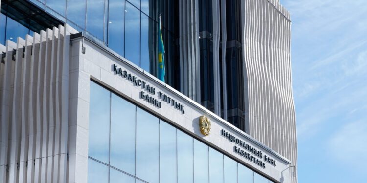 Kazakhstan to Sell Up to $500 Million From National Fund in May
