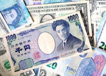 Foreign exchange reserves rise back above US$600bn