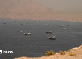 US and Iran exchange strikes and accuse each other of violating ceasefire