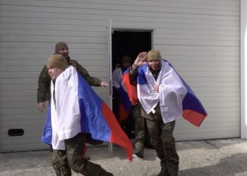 Russia, Ukraine exchange 160 prisoners of war each in latest swap