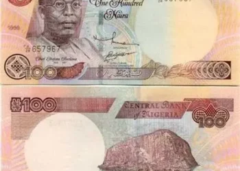 Naira weakens 0.85% to N1,381.70/$ despite CBN efforts