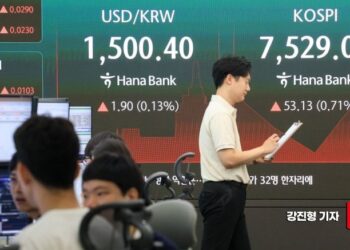 Won-Dollar Exchange Rate Rises 2.0 Won to 1,503.4 Won (Update)