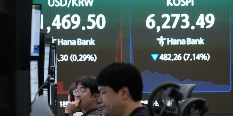 More drops for chipmakers weigh on Wall Street | Ap