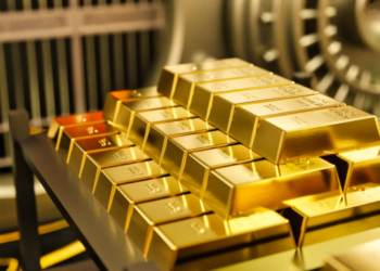In 1991, India’s foreign exchange reserves had fallen so low the government secretly airlifted 47 tonnes of gold abroad as collateral for an emergency loan, and within a decade the same economy would go on to become a software exporting giant