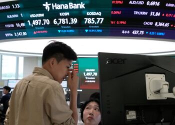 US stocks rise after data shows slowing inflation, even as IBM plunges :: WRAL.com