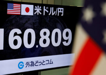 U.S. Treasury buys yen to support Japanese currency as dollar nears 40-year high