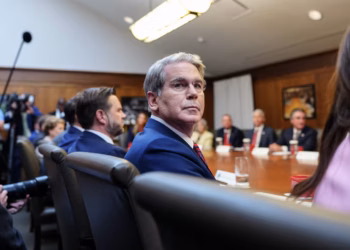 Opinion | Scott Bessent is running the Treasury like a hedge fund