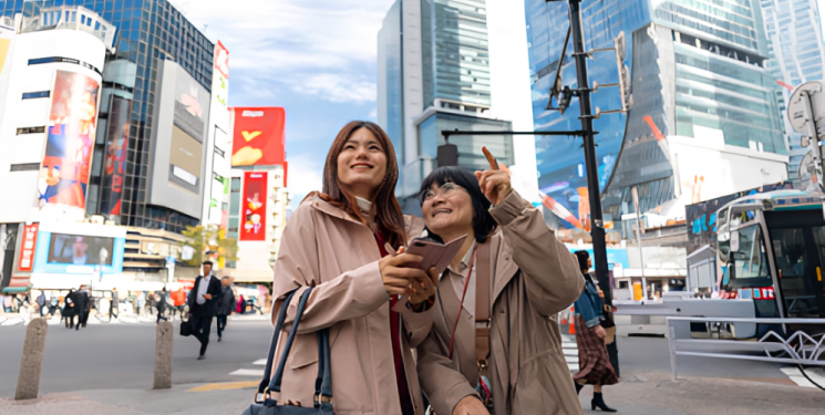 “Mom, We Have to Go to Japan Now”… Yen Falls to 850 Won, Surge in Family Trips to Japan