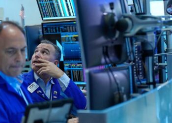 Wall Street holds near its record after Brent oil falls below $100 per barrel | National