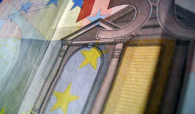 Pound to Euro Exchange Rate Slides towards 1.16 on Gilt-Market Stress