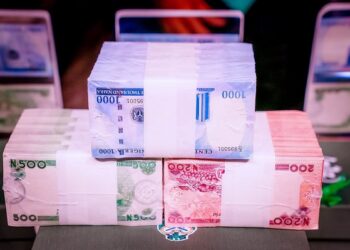 Naira rallies on $54.1b foreign reserves