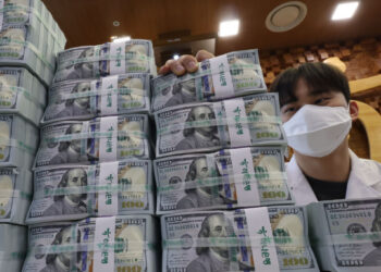 Why the Korean won is weakening despite Korea’s record exports