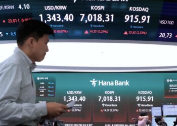Wall Street retreats from its record as stocks fall worldwide | National