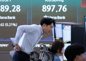 Brent crude jumps over 4% as Middle East tensions flare, while share prices retreat – News-Press NOW